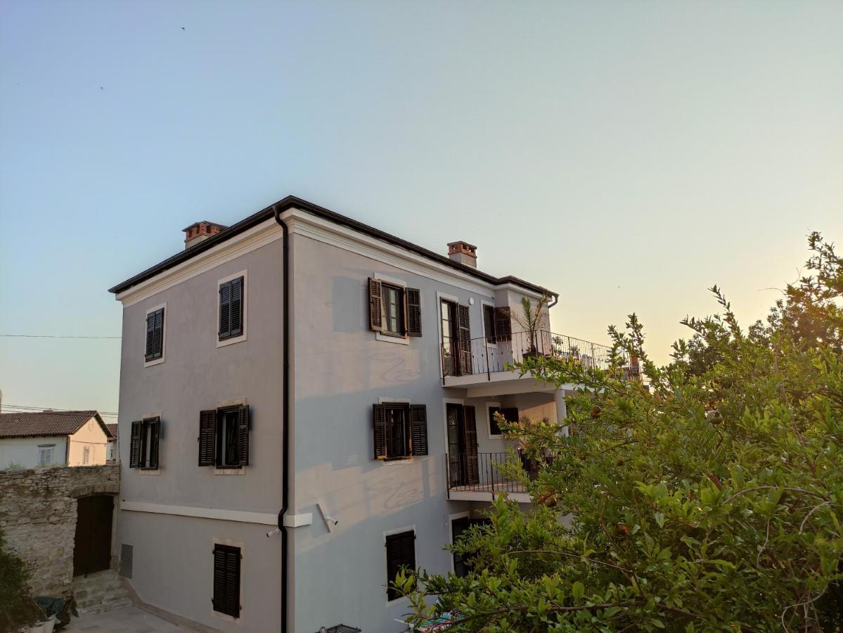 Apartvilla Castropola 外观 照片