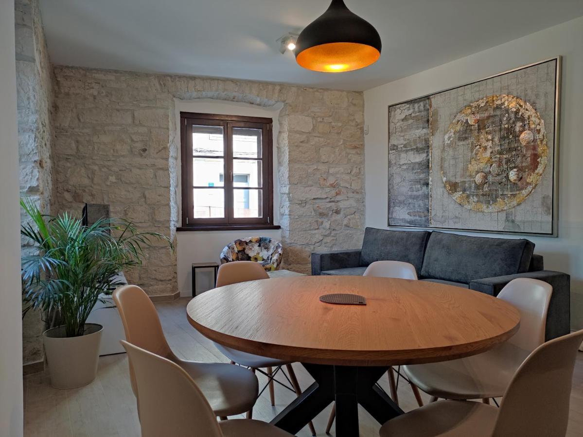 Apartvilla Castropola 外观 照片