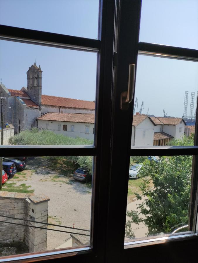 Apartvilla Castropola 外观 照片