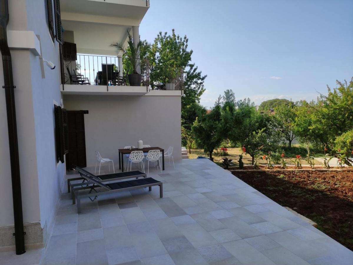 Apartvilla Castropola 外观 照片