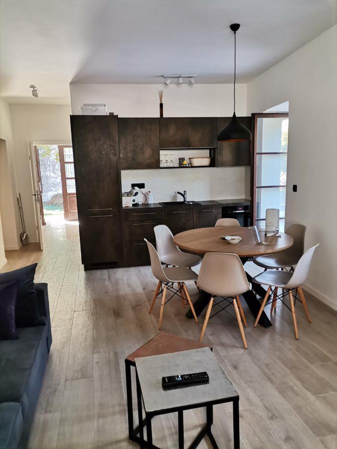 Apartvilla Castropola 外观 照片